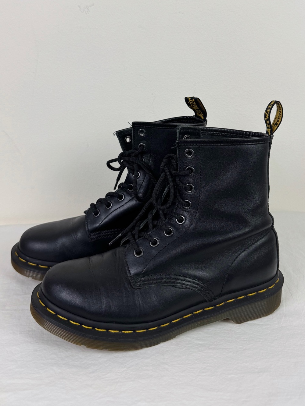 Dr Martens 1460 Women's Smooth Leather Lace Up Boots